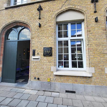 St-Georges IV Bed & Breakfast Ieper Exterior photo